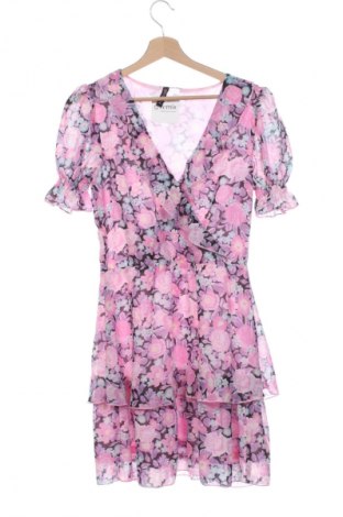 Šaty  H&M Divided, Velikost M, Barva Vícebarevné, Cena  169,00 Kč