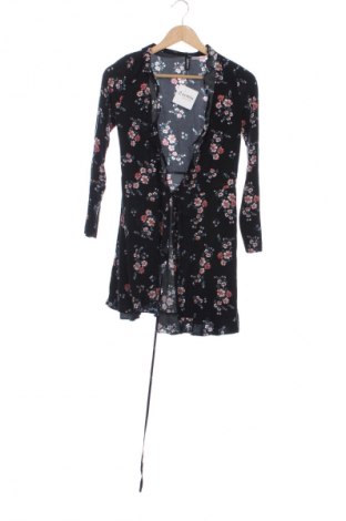 Рокля H&M Divided, Размер S, Цвят Многоцветен, Цена 10,22 €