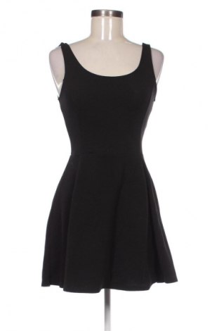 Rochie H&M Divided, Mărime S, Culoare Negru, Preț 90,99 Lei