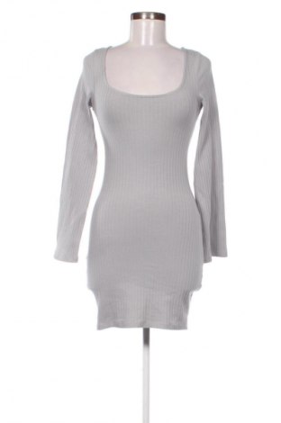 Рокля H&M Divided, Размер S, Цвят Сив, Цена 14,31 €