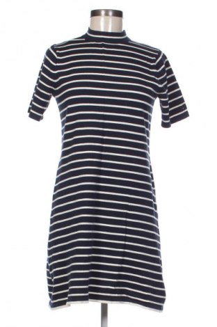 Рокля Hilfiger Denim, Размер M, Цвят Многоцветен, Цена 59,68 €