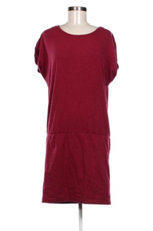 Φόρεμα Hush, Μέγεθος M, Χρώμα Ρόζ , Τιμή 17,99 €