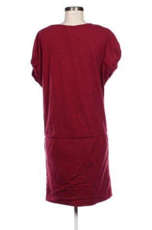 Φόρεμα Hush, Μέγεθος M, Χρώμα Ρόζ , Τιμή 17,99 €