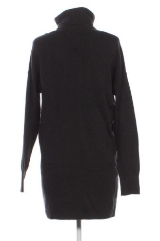 Рокля In Wear, Размер XS, Цвят Сив, Цена 63,91 €