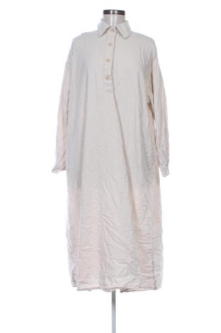 Ruha Jcl, Méret XXL, Szín Ekrü
, Ár 4 659 Ft