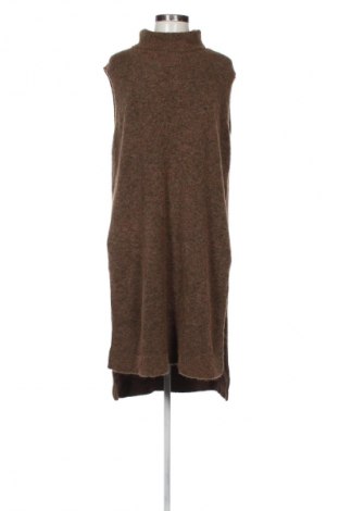 Рокля Karen by Simonsen, Размер XL, Цвят Кафяв, Цена 73,11 €