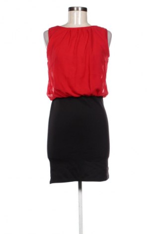 Šaty  Krisp, Velikost S, Barva Červená, Cena  439,00 Kč