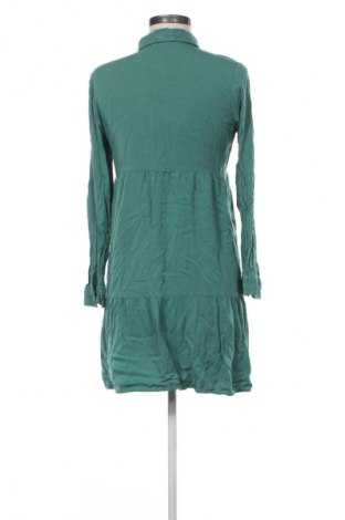 Kleid LC Waikiki, Größe M, Farbe Grün, Preis € 10,99