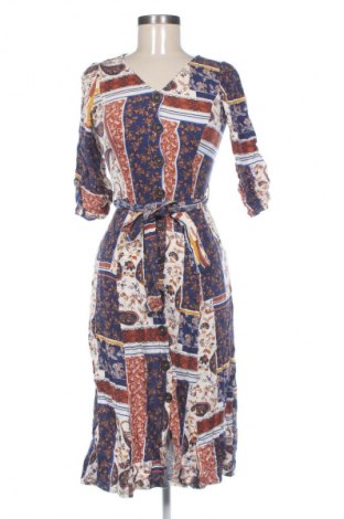 Рокля LCW, Размер XS, Цвят Многоцветен, Цена 20,45 €