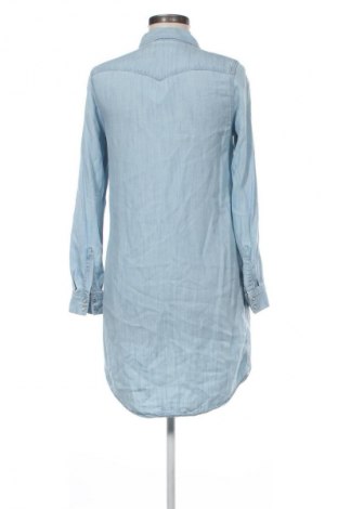 Рокля Levi's, Размер S, Цвят Син, Цена 35,21 €