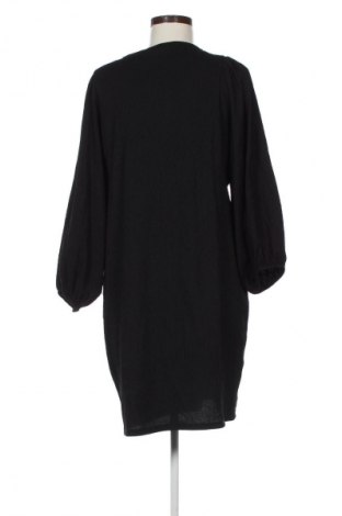 Šaty  Lindex, Velikost M, Barva Černá, Cena  149,00 Kč