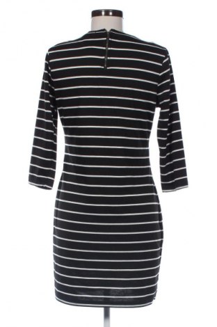 Rochie Liz Devy, Mărime M, Culoare Multicolor, Preț 27,99 Lei