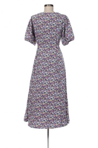 Рокля Lofty Manner By Dutch, Размер M, Цвят Многоцветен, Цена 11,75 €