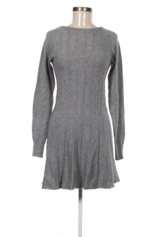 Φόρεμα M&V, Μέγεθος M, Χρώμα Γκρί, Τιμή 7,99 €