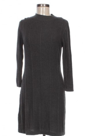 Рокля Mango, Размер L, Цвят Сив, Цена 11,75 €