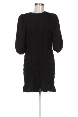 Рокля Mango, Размер S, Цвят Черен, Цена 11,75 €