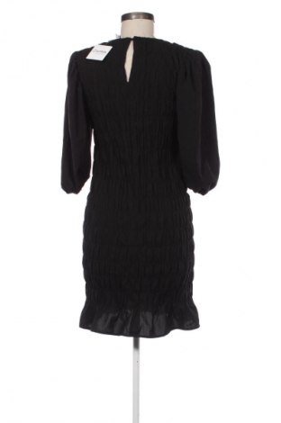 Рокля Mango, Размер S, Цвят Черен, Цена 11,75 €