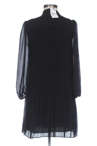 Šaty  Mango, Velikost XS, Barva Černá, Cena  749,00 Kč