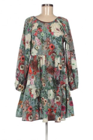 Šaty  Medicine, Velikost M, Barva Vícebarevné, Cena  599,00 Kč