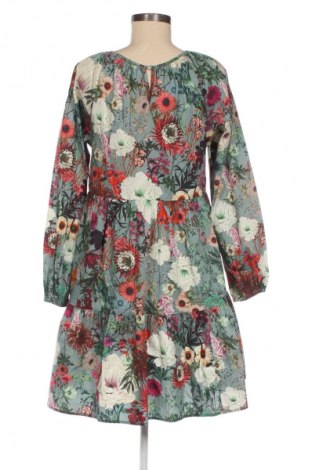 Šaty  Medicine, Velikost M, Barva Vícebarevné, Cena  599,00 Kč