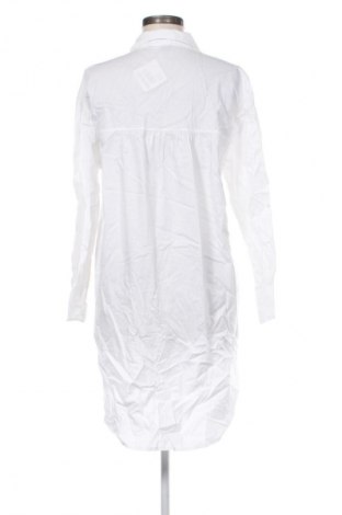 Рокля Meli Melo Paris, Размер M, Цвят Бял, Цена 23,00 €