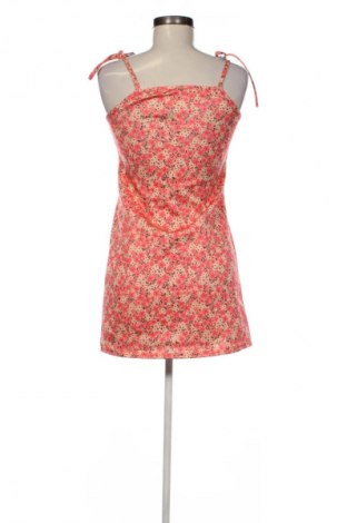 Рокля Missguided, Размер XXS, Цвят Многоцветен, Цена 6,64 €