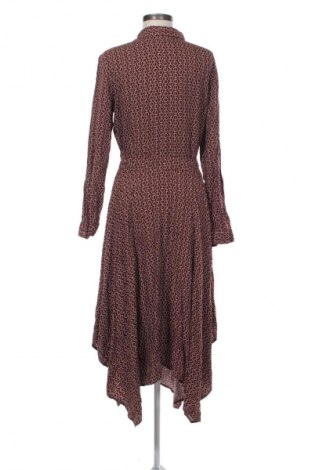 Рокля Mohito, Размер M, Цвят Многоцветен, Цена 25,05 €