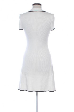 Φόρεμα Mohito, Μέγεθος M, Χρώμα Εκρού, Τιμή 18,99 €