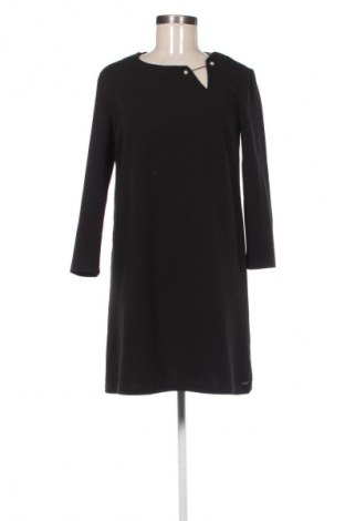 Šaty  Mohito, Velikost M, Barva Černá, Cena  439,00 Kč