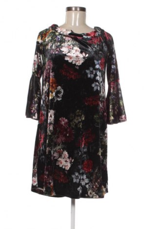 Рокля NEW COLLECTION, Размер M, Цвят Многоцветен, Цена 7,66 €