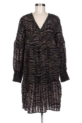 Šaty  NU Denmark, Velikost L, Barva Vícebarevné, Cena  3 340,00 Kč