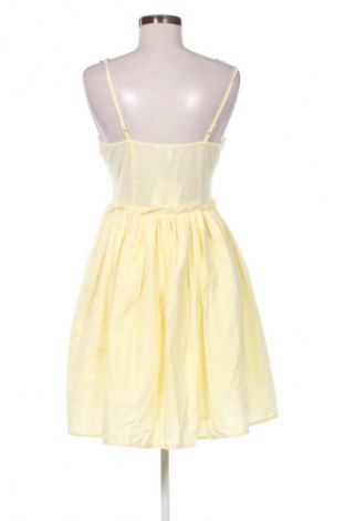 Rochie New Look, Mărime M, Culoare Galben, Preț 51,99 Lei