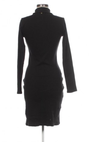 Рокля Numinou, Размер M, Цвят Черен, Цена 61,35 €