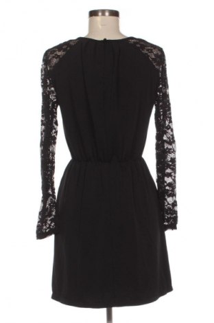 Sukienka ONLY, Rozmiar M, Kolor Czarny, Cena 32,99 zł