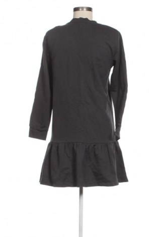 Рокля ONLY, Размер XXS, Цвят Сив, Цена 9,20 €