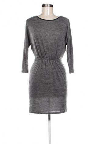 Рокля Oasis, Размер XS, Цвят Сив, Цена 23,51 €