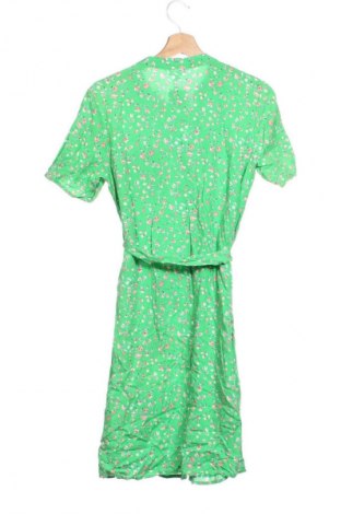 Рокля Object, Размер XS, Цвят Многоцветен, Цена 28,63 €