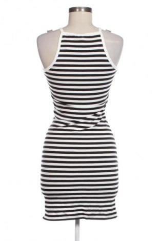 Рокля Pieces, Размер S, Цвят Многоцветен, Цена 23,51 €