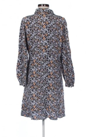 Šaty  Pieces, Velikost M, Barva Vícebarevné, Cena  199,00 Kč