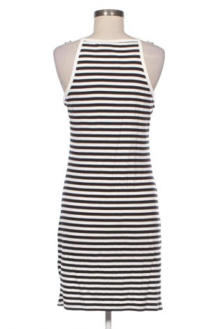 Šaty  Pieces, Velikost L, Barva Vícebarevné, Cena  739,00 Kč