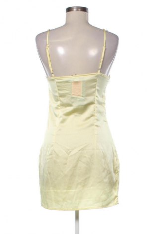 Šaty  Pretty Little Thing, Velikost M, Barva Vícebarevné, Cena  899,00 Kč