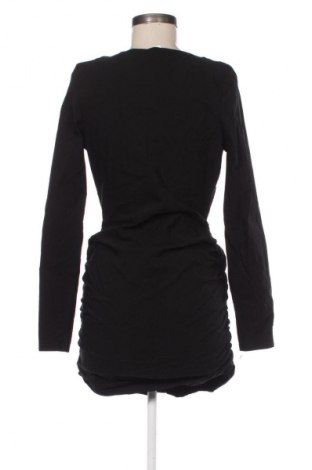 Φόρεμα Pretty Little Thing, Μέγεθος M, Χρώμα Μαύρο, Τιμή 14,08 €