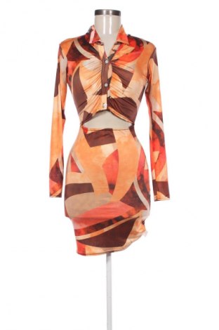 Рокля Pretty Little Thing, Размер S, Цвят Многоцветен, Цена 21,98 €