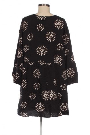 Рокля Primark, Размер XL, Цвят Многоцветен, Цена 13,80 €