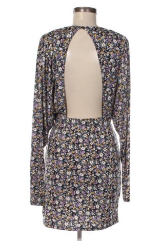 Рокля Pull&Bear, Размер S, Цвят Многоцветен, Цена 12,78 €
