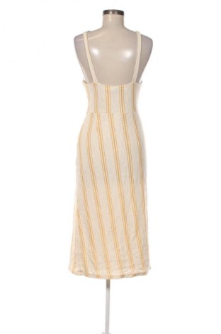 Рокля Pull&Bear, Размер M, Цвят Многоцветен, Цена 9,20 €