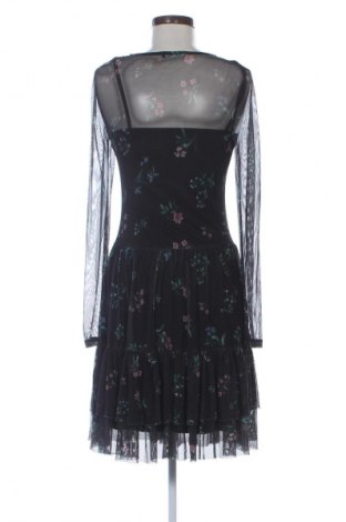 Рокля Reserved, Размер M, Цвят Многоцветен, Цена 15,33 €