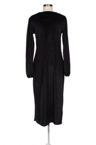 Rochie Reserved, Mărime M, Culoare Negru, Preț 102,99 Lei