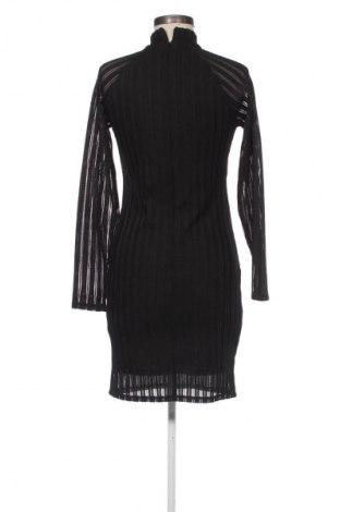 Рокля Reserved, Размер S, Цвят Черен, Цена 14,31 €