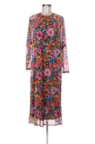 Рокля Reserved, Размер S, Цвят Многоцветен, Цена 21,67 €